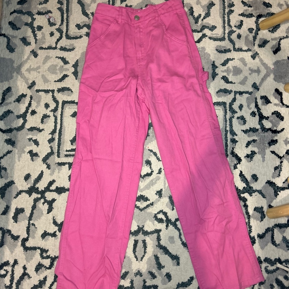 Refuge Women Vibrant Pink Cargo Pants